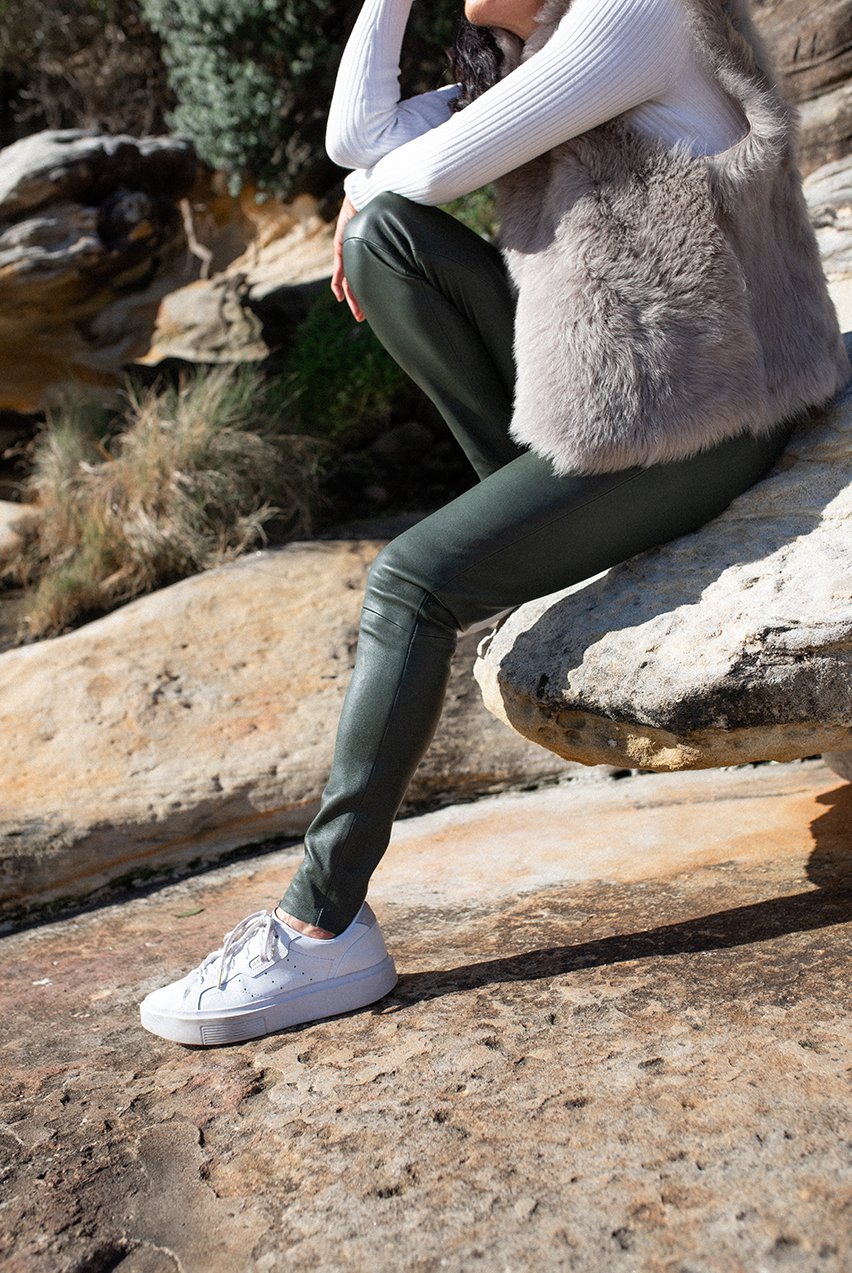 Green pants 2lore