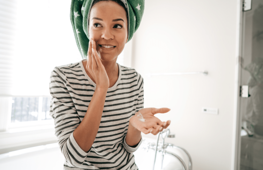 Revive itchy winter skin by moisturising often.